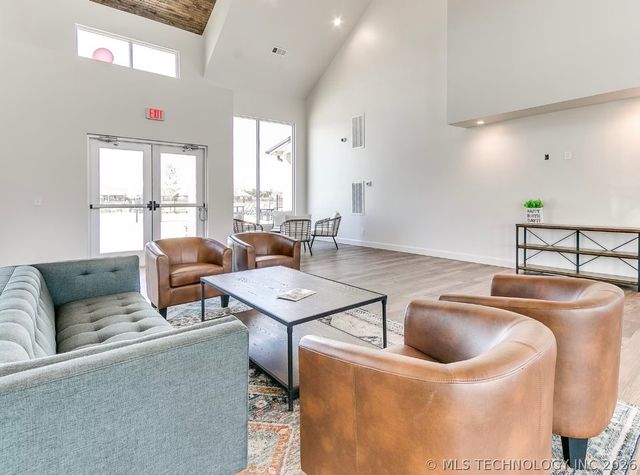 12420 S Oxford Avenue, Bixby, OK 74008