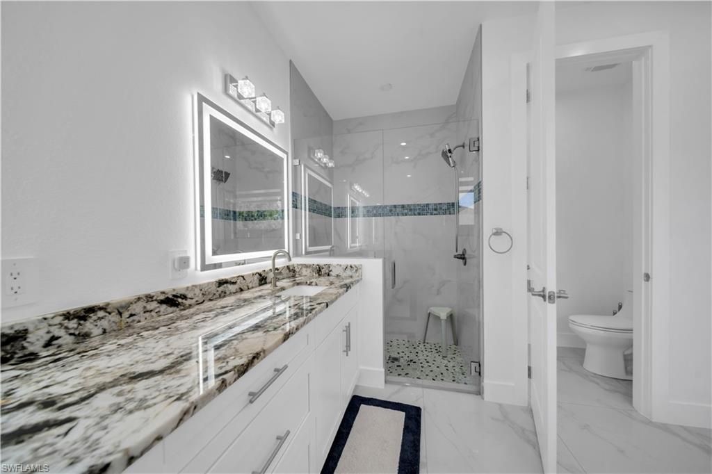 Image 27 of property listing at 2127 SW 17TH PL, Cape Coral, FL 33991