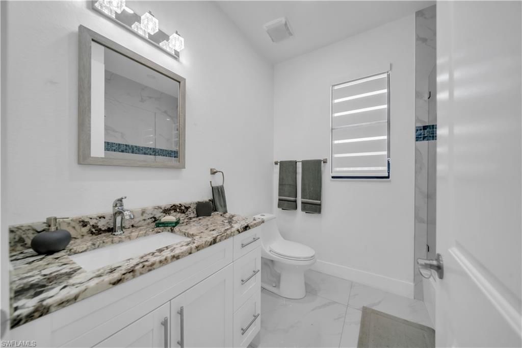 Image 31 of property listing at 2127 SW 17TH PL, Cape Coral, FL 33991