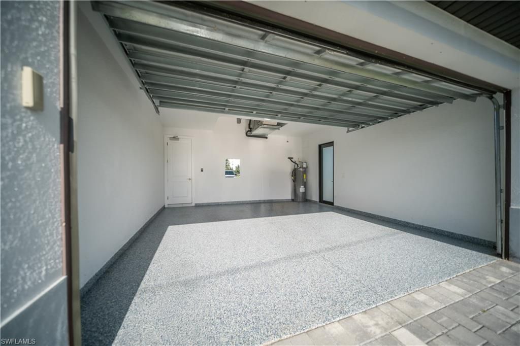 Image 41 of property listing at 2127 SW 17TH PL, Cape Coral, FL 33991