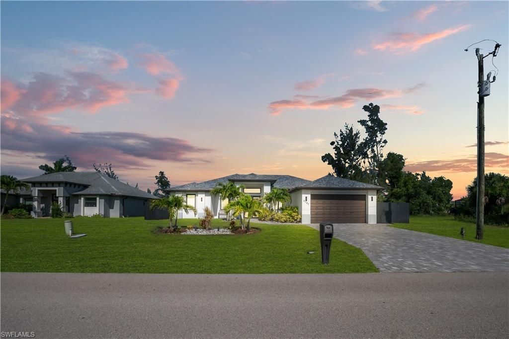 Image 42 of property listing at 2127 SW 17TH PL, Cape Coral, FL 33991