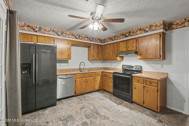 3355 Greenway Drive, Horn Lake, MS 38637