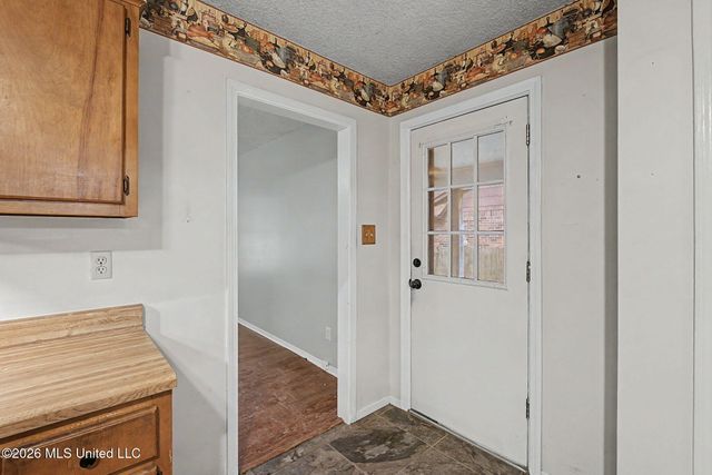 3355 Greenway Drive, Horn Lake, MS 38637