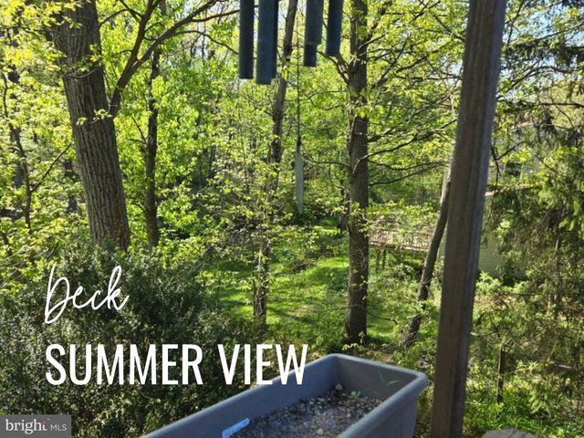 122 WAYNE DR, Harrisburg, PA 17112