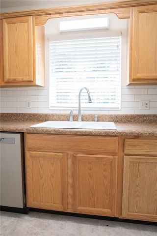 4279 NE 32ND CIRCLE, Ocala, FL 34479