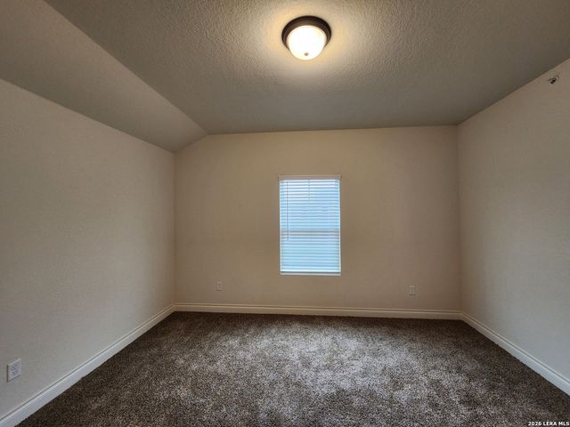 340 Untermaier St, New Braunfels, TX 78130