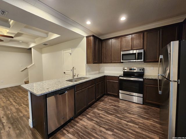 340 Untermaier St, New Braunfels, TX 78130