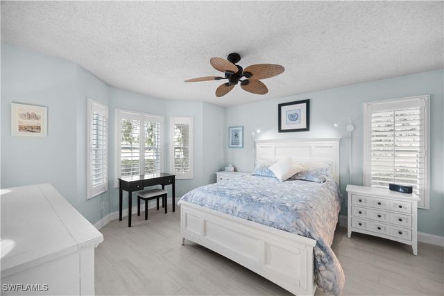 955 New Waterford DR D104, Naples, FL 34104