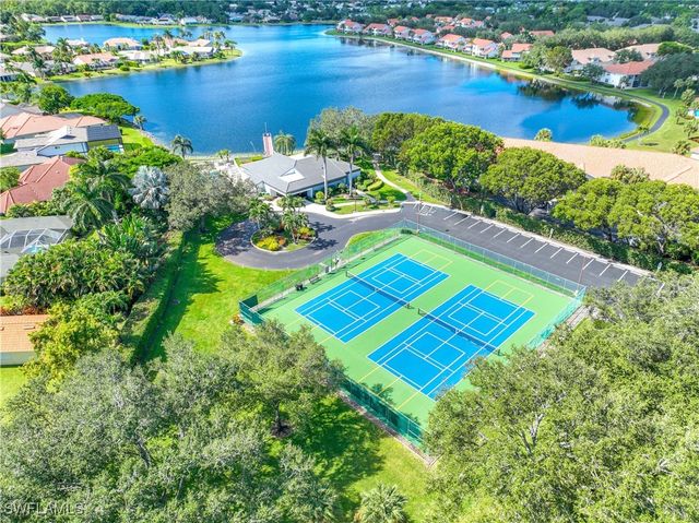 955 New Waterford DR D104, Naples, FL 34104