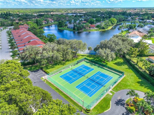 955 New Waterford DR D104, Naples, FL 34104