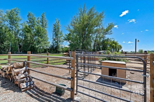 7345 Silver Bullet Ln, Star, ID 83669