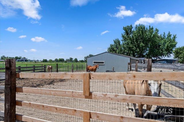 7345 Silver Bullet Ln, Star, ID 83669