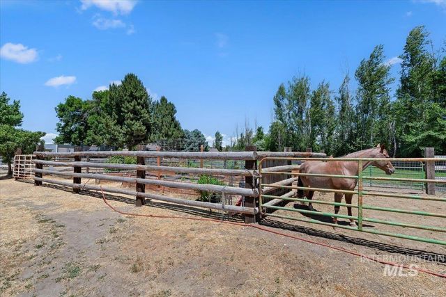7345 Silver Bullet Ln, Star, ID 83669
