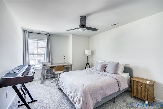 18521 Palisades Rdg, Moseley, VA 23120