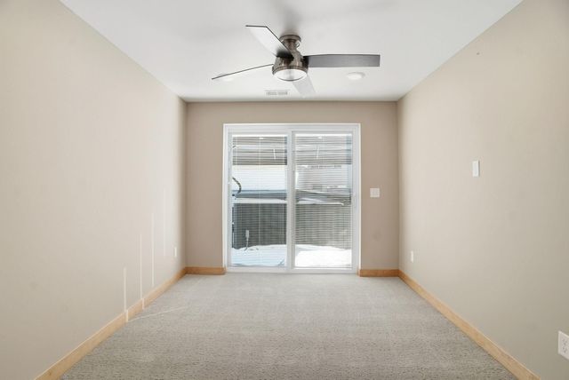 1162 Lakewood Drive S, Maplewood, MN 55119