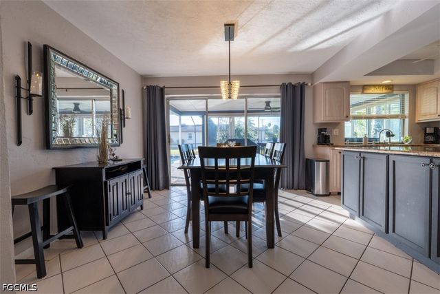 3616 SE 8th AVE, Cape Coral, FL 33904