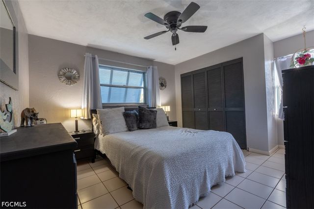 3616 SE 8th AVE, Cape Coral, FL 33904