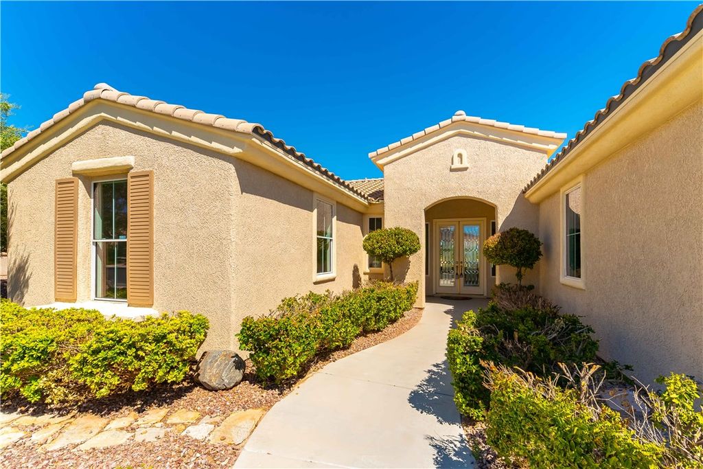 Image 3 of property listing at 10584 Abisso Drive, Las Vegas, NV 89135