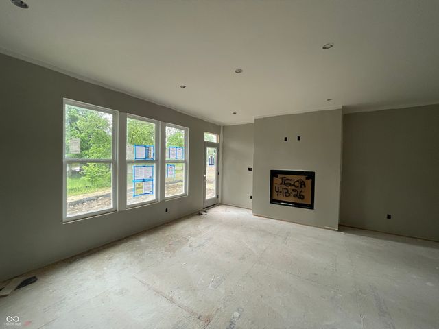 9570 Hemingway Drive, Indianapolis, IN 46239