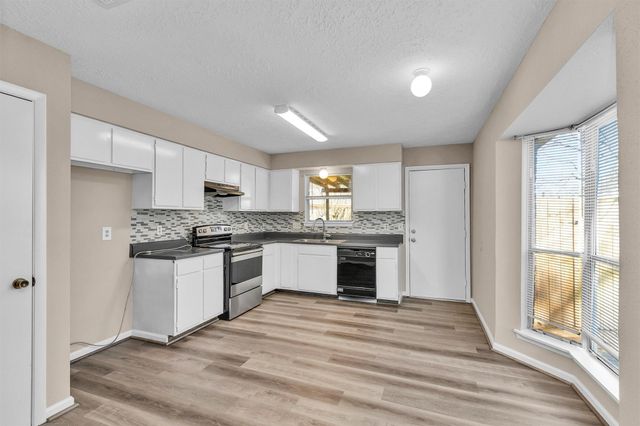 4627 Hickorygate Drive, Spring, TX 77373