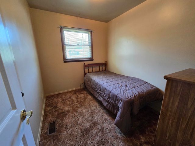2411 Cheryl Ann Drive, Burton, MI 48519