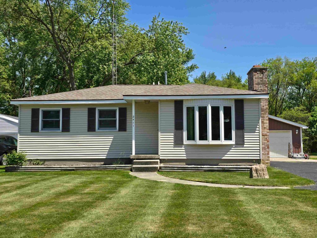 2411 Cheryl Ann Drive, Burton, MI 48519
