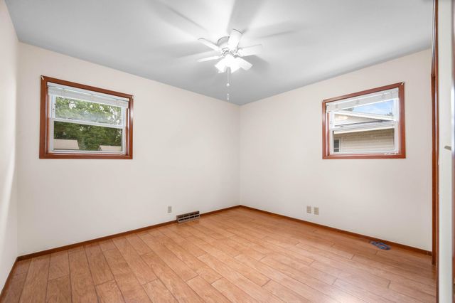 1112 N Westfield Ave, Wichita, KS 67212