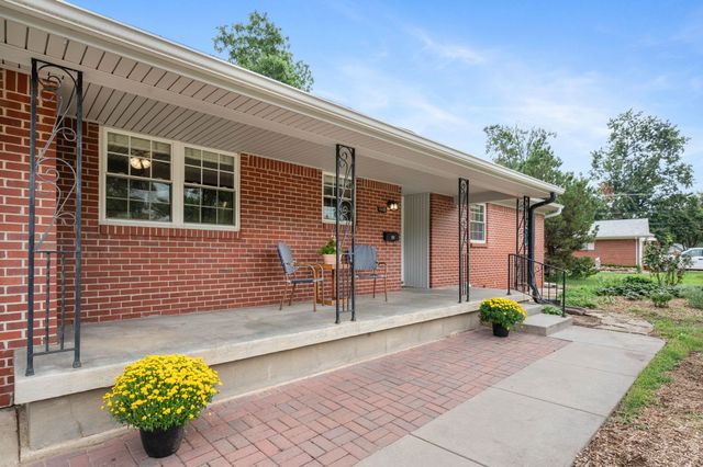 1112 N Westfield Ave, Wichita, KS 67212