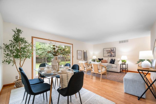 1112 N Westfield Ave, Wichita, KS 67212