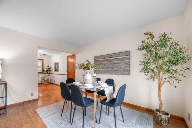 1112 N Westfield Ave, Wichita, KS 67212