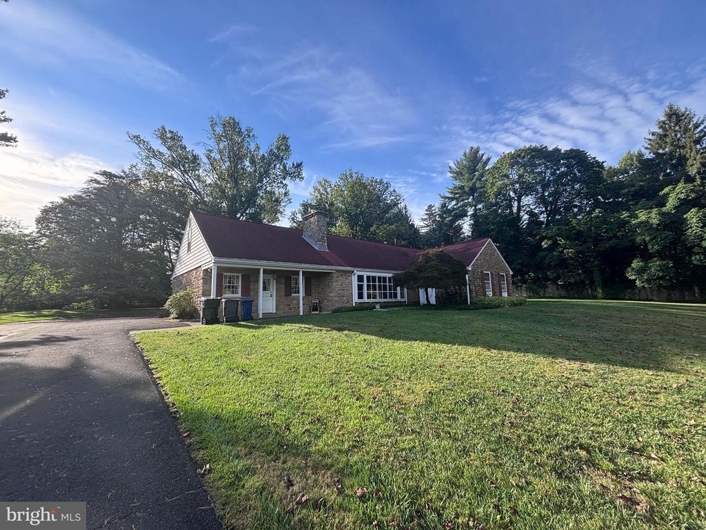 1263 GILBERT RD, Jenkintown, PA 19046