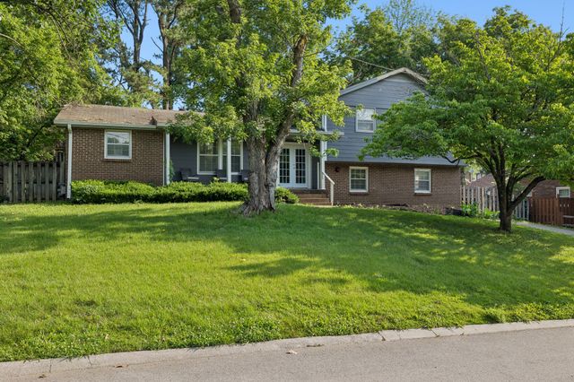 524 Michele Dr, Antioch, TN 37013