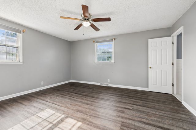 524 Michele Dr, Antioch, TN 37013