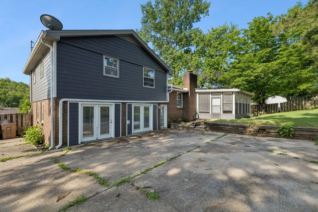 524 Michele Dr, Antioch, TN 37013