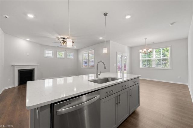 1639 Abberly Place, Graham, NC 27253