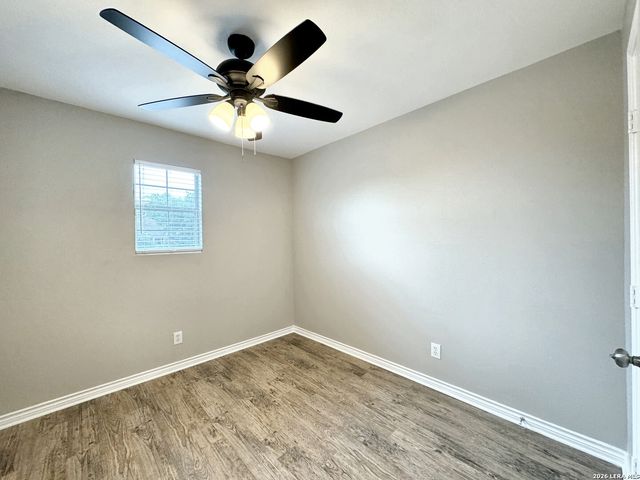 7802 Kingsbury Wood Unit 1, San Antonio, TX 78240