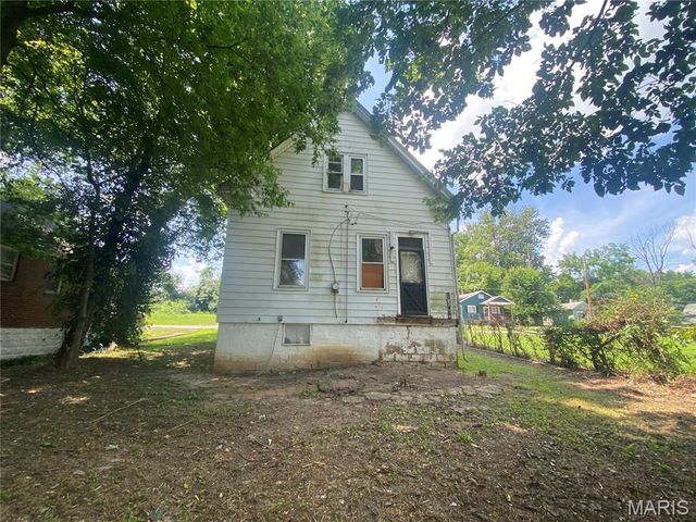 6213 Westerhoff Avenue, St Louis, MO 63121