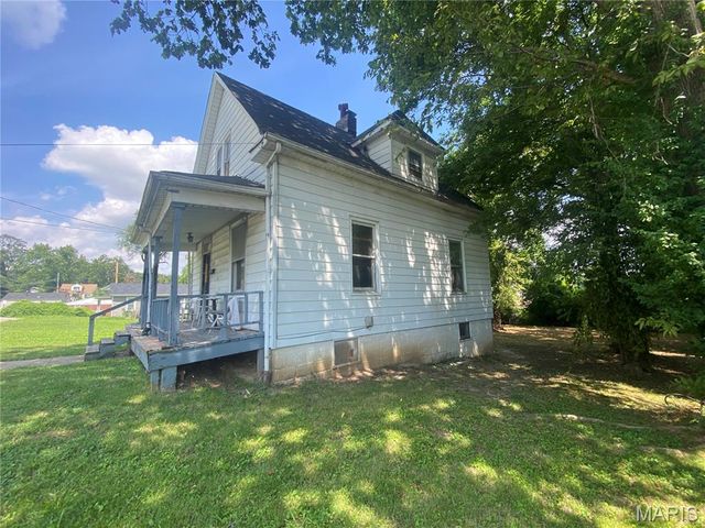 6213 Westerhoff Avenue, St Louis, MO 63121