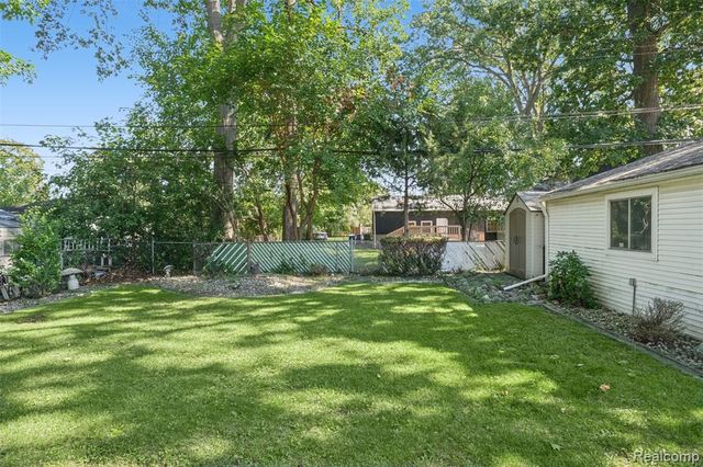 12830 Winston Avenue, Redford, MI 48239