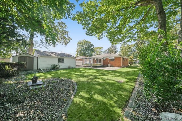 12830 Winston Avenue, Redford, MI 48239