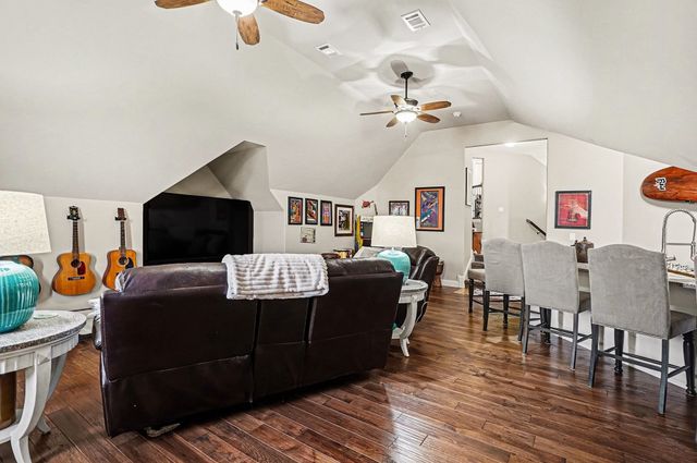 396 N Hunter Rd, Portland, TN 37148