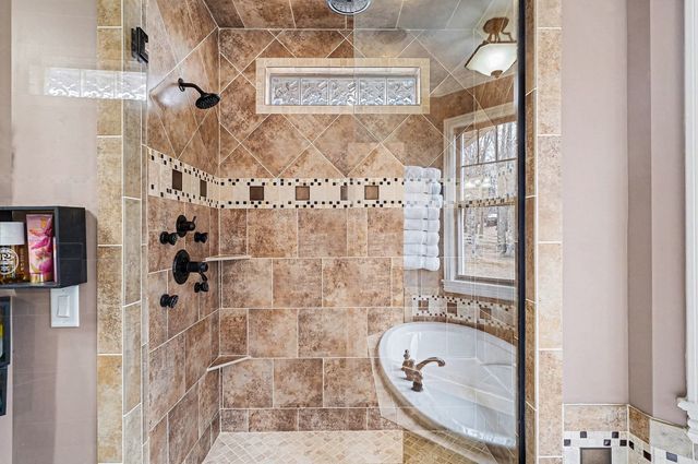 396 N Hunter Rd, Portland, TN 37148