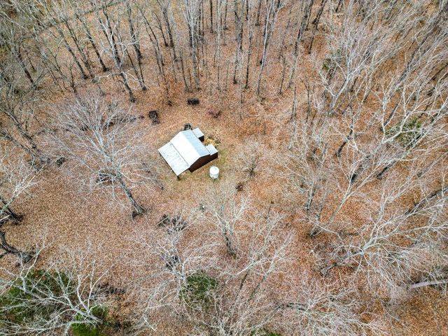 396 N Hunter Rd, Portland, TN 37148