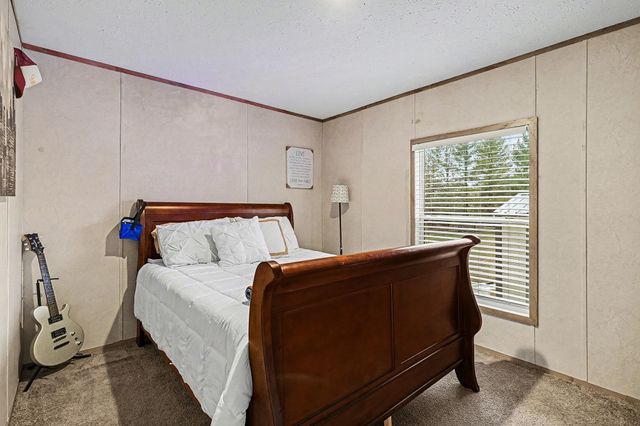 396 N Hunter Rd, Portland, TN 37148