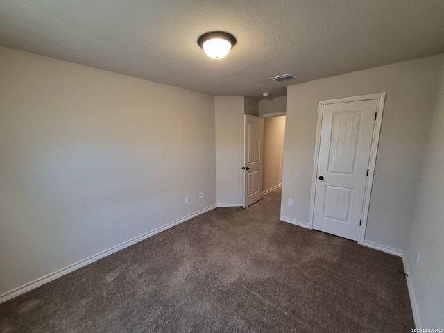 7042 Lakeview Dr Unit 102, San Antonio, TX 78244