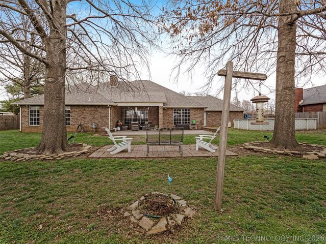 2803 Haskell Boulevard, Muskogee, OK 74403