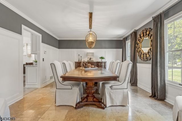 120 Woods End Dr, Bernards Twp., NJ 07920
