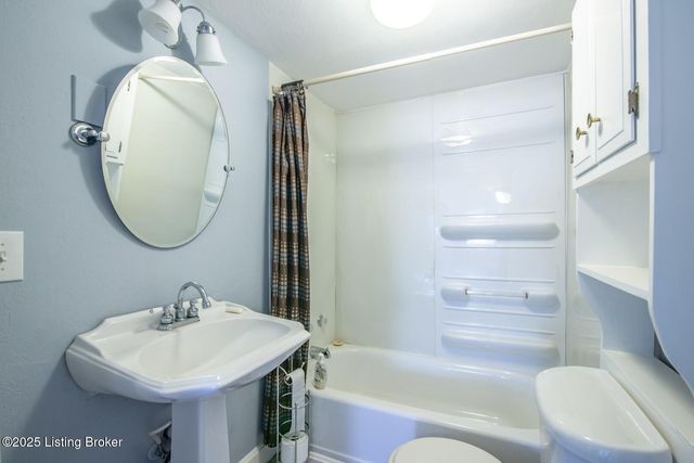 1699 401 Hwy, Hudson, KY 40145