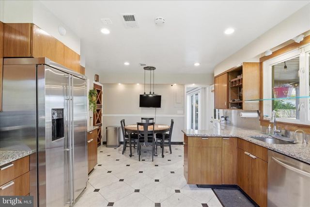 7920 STEVENSON RD, Pikesville, MD 21208