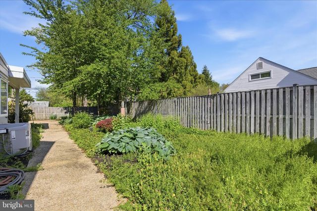 7920 STEVENSON RD, Pikesville, MD 21208